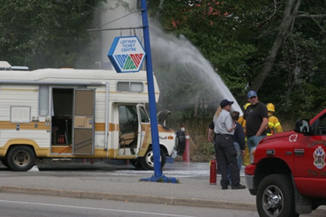 Motorhome fire closes Columbia Avenue