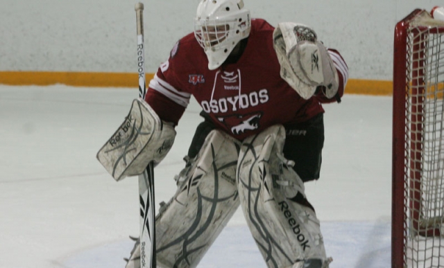 Sockeyes first out of gate at Cyclone Taylor Championship