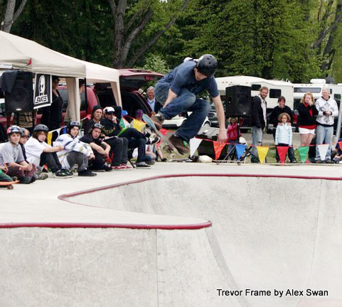 Frame wows the crowd at Kaslo May Days Skateboard event