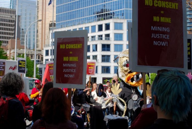 Protest at Goldcorp's AGM in Vancouver