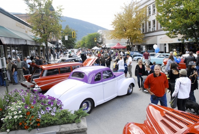 King of the Road: annual cruise on Baker Street revs up