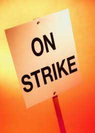 Teachers' strike may cost picketers local support