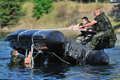 Combat engineers say massive Kootenay exercise hugely successful despite incident on Columbia River