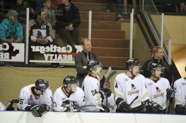 Richmond plays Victoria in final of 2013 Fred ‘Cyclone’ Taylor Cup