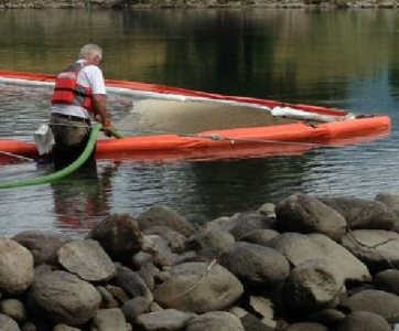 Slocan residents rally to clean fuel spill on their own