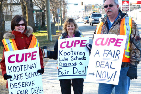 Three Okanagan CUPE unions issue 72-hour strike notice