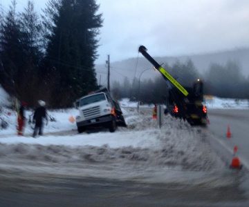 Mayor speaks to issue of damaged snowplow