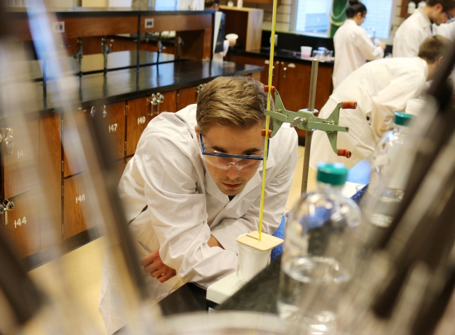 Science Offerings Increased at Selkirk College