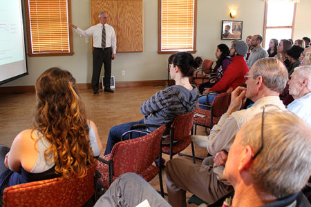 Helmut Pastrick Speaks at Mir Centre — Declining CDN Dollar and Oil Prices Predicted