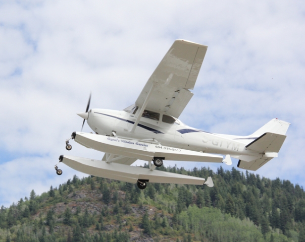 Nelson Pilots rolls out red carpet to BC Float Plane Association