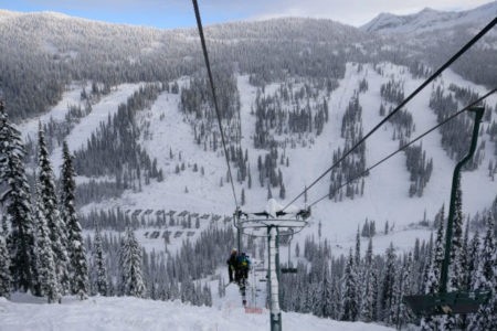 Knee Deep Developments announces new quad chairlift for Whitewater Ski Resort