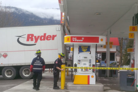 Commercial vehicle damages Shell gas station canopy