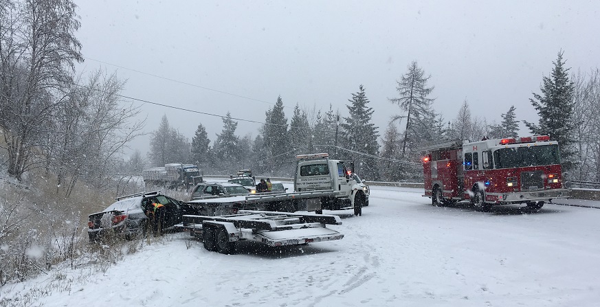 Inclement weather leads to nine-car crash, then three-car crash in and about Castlegar