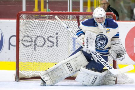 Smokies welcome Terness, Cromar