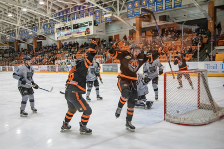 Smoke Eaters Offence Explodes In 10-3 Victory Over 'Backs