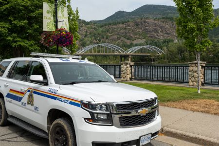 Castlegar man found slumped over steering wheel by Trail RCMP