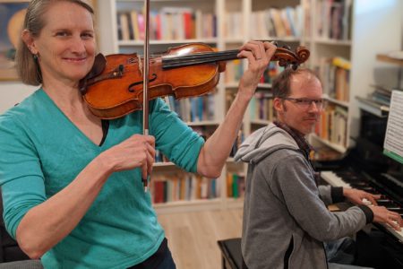 Rossland musician shines a light on local hospice with classical concert