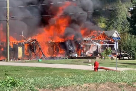 Structure fire destroys building