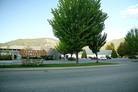 Two proponents advance to design-build proposal stage for Castlegar & District Arena and Walking Track Project